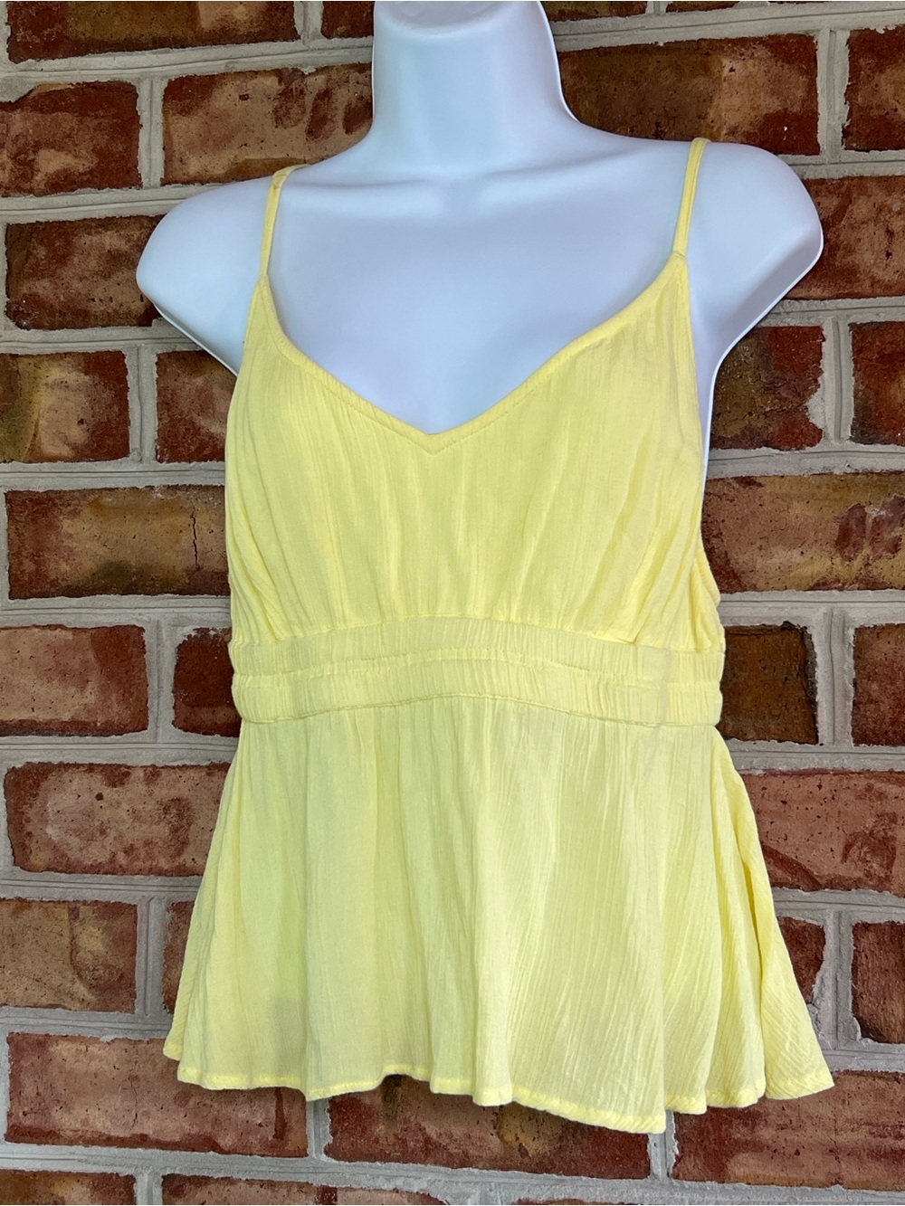 O'Neill Light Yellow Spaghetti-Strap Peplum Camisole top. Small